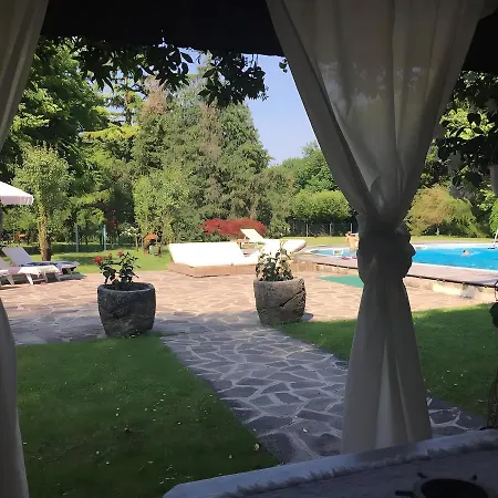 Domenica Relais Bed & Breakfast *